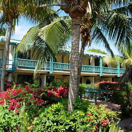Island Beachcomber Hotel Altona エクステリア 写真
